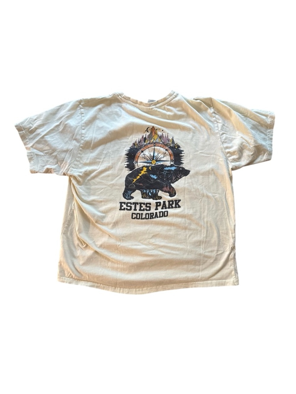 Butter Yellow Unisex Estes Park Colorado Graphic Tee with Bear design Size Large